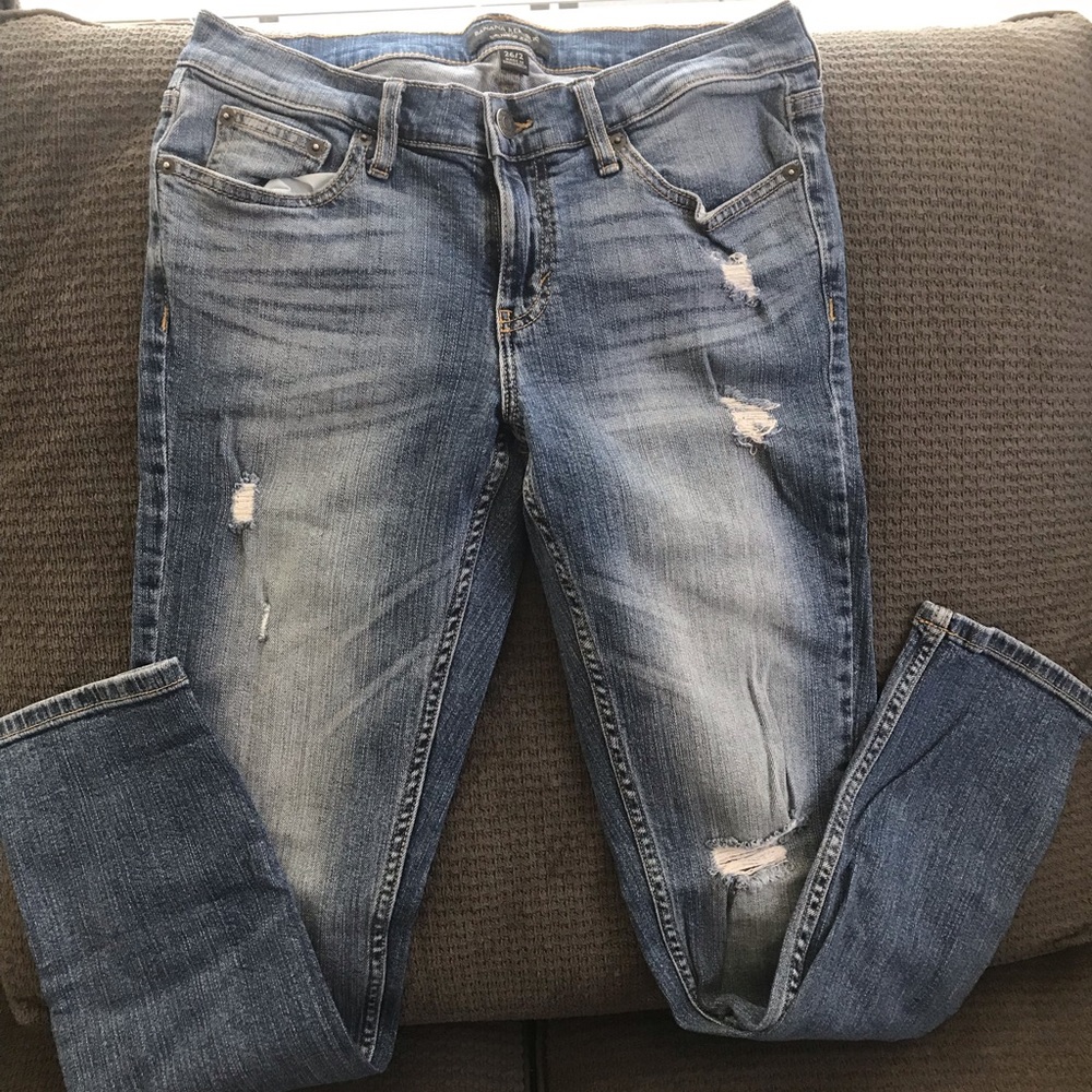 Banana Republic destructed girlfriend jean